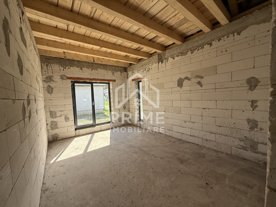 Case de vanzare Teius Central 9