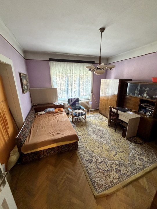 Case de vanzare Sebes Central 13