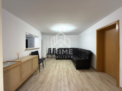 Apartament cu 3 camere, etaj 1/4, decomandat - Cetate 