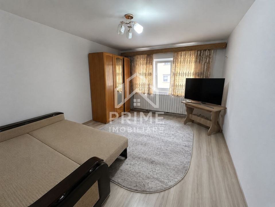Apartamente de vanzare Cugir Central 1
