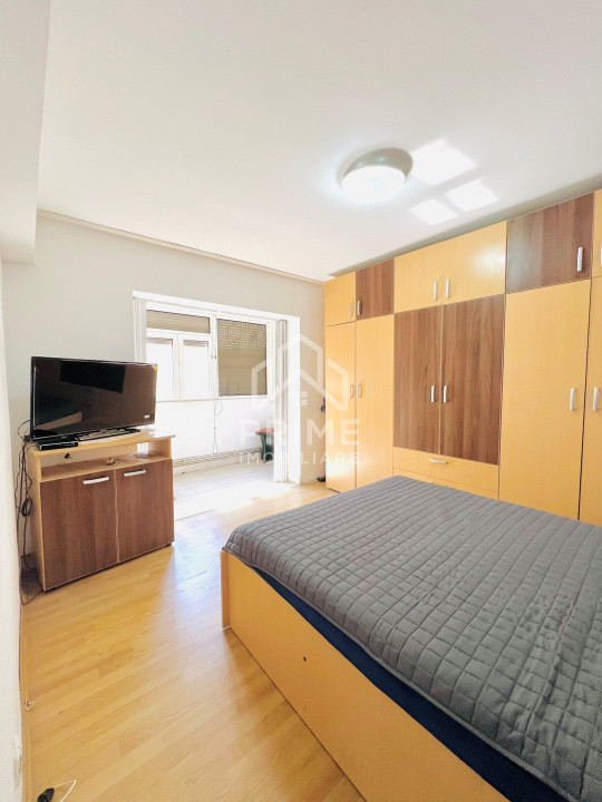 Apartamente de vanzare Cugir Central 2