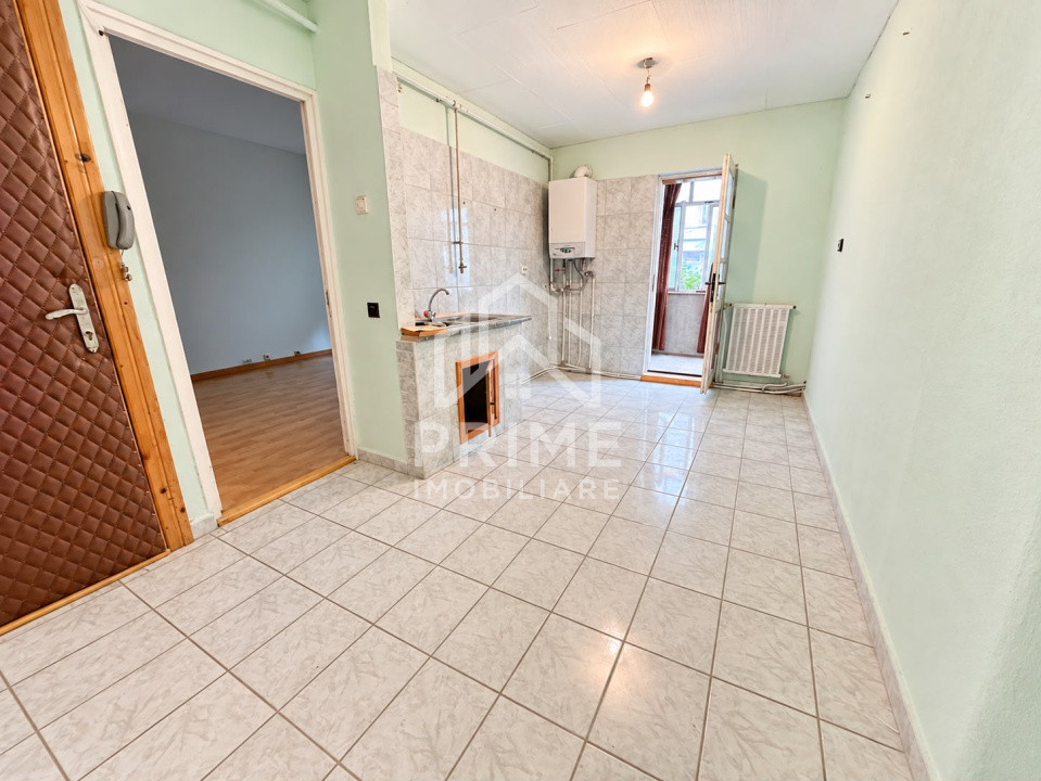 Apartamente de vanzare Cugir Central 3
