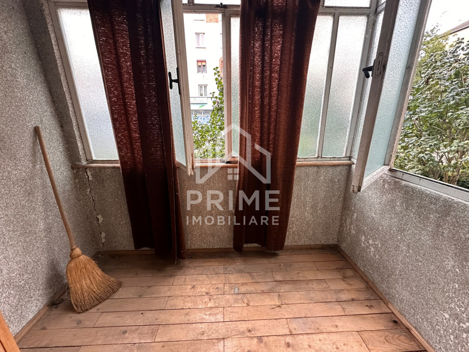 Apartamente de vanzare Cugir Central 6
