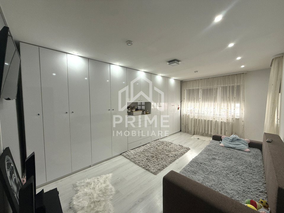 Apartamente de vanzare Teius Central 5
