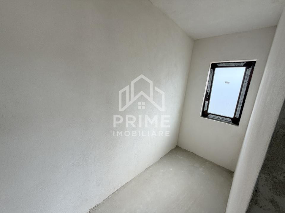 Case de vanzare Petresti Exterior Nord 4