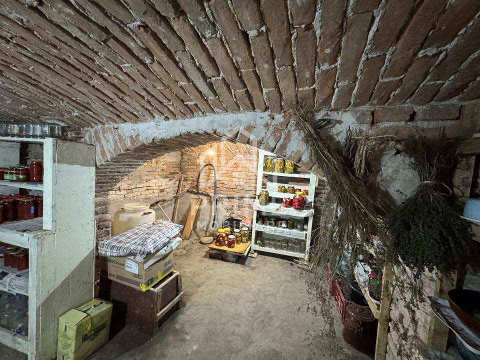 Case de vanzare Totoi 8