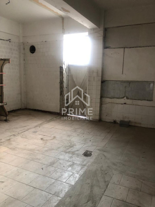 Spatii comerciale de inchiriat Alba Iulia Central 4