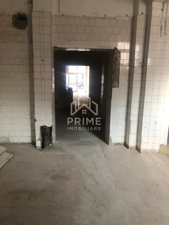 Spatii comerciale de inchiriat Alba Iulia Central 11