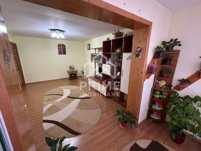 Apartament 3 camere, 65mp, Cugir