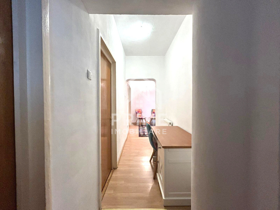 Apartamente de vanzare Cugir Central 7