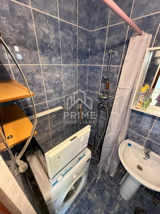 Apartamente de vanzare Cugir Central 7