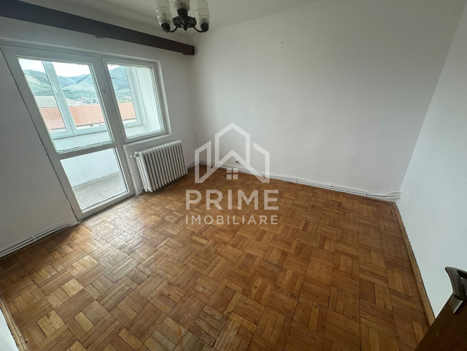 Apartamente de vanzare Cugir 2