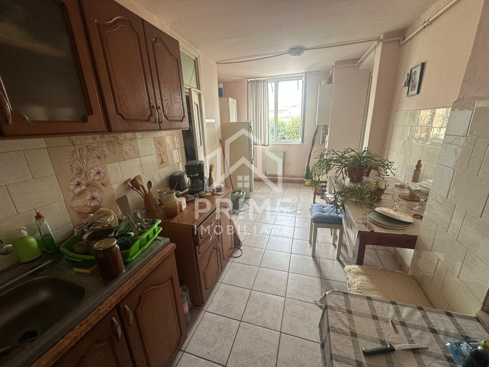 Apartamente de vanzare Cugir Central 5