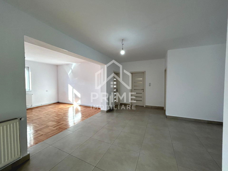 Case de vanzare Sebes Drumul Petrestiului 2