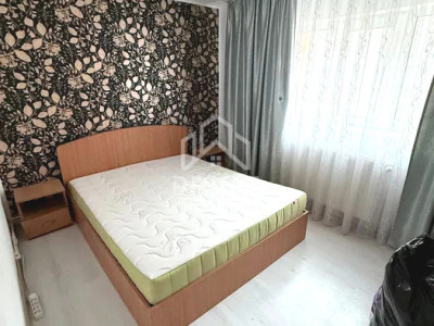 Apartament cu 2 camere, 55 mp, etaj 3/4 cu 2 boxe - zona Ampoi I