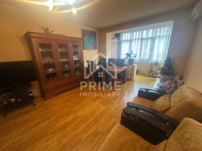 Apartament 3 camere| 90 mp | zona Cetate