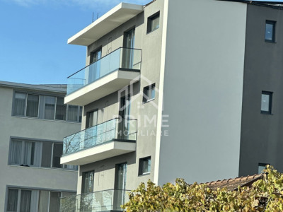 SPAȚIU COMERCIAL DE ÎNCHIRIAT 85 MP - ALBA IULIA - ZONA AMPOI II - ULTRA VITRAT