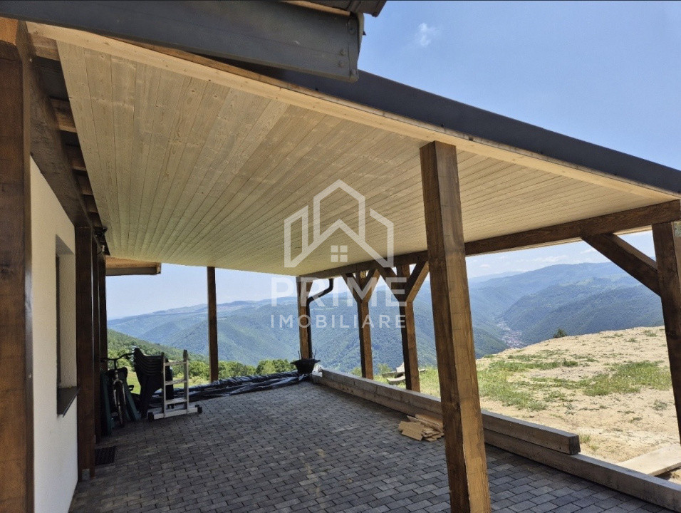 Case de vanzare Loman Central 7