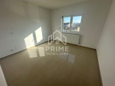 Apartament 3 camere| 65 mp| etaj 1| zona Blaj