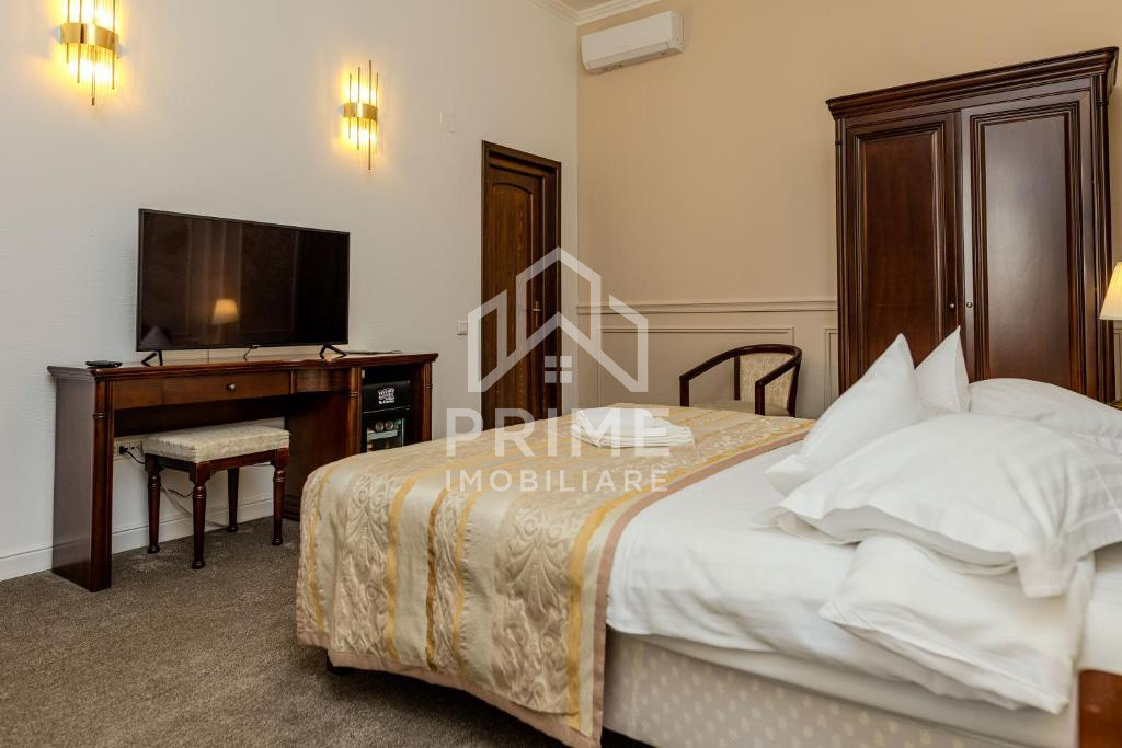 Hoteluri de vanzare Alba Iulia Central 7