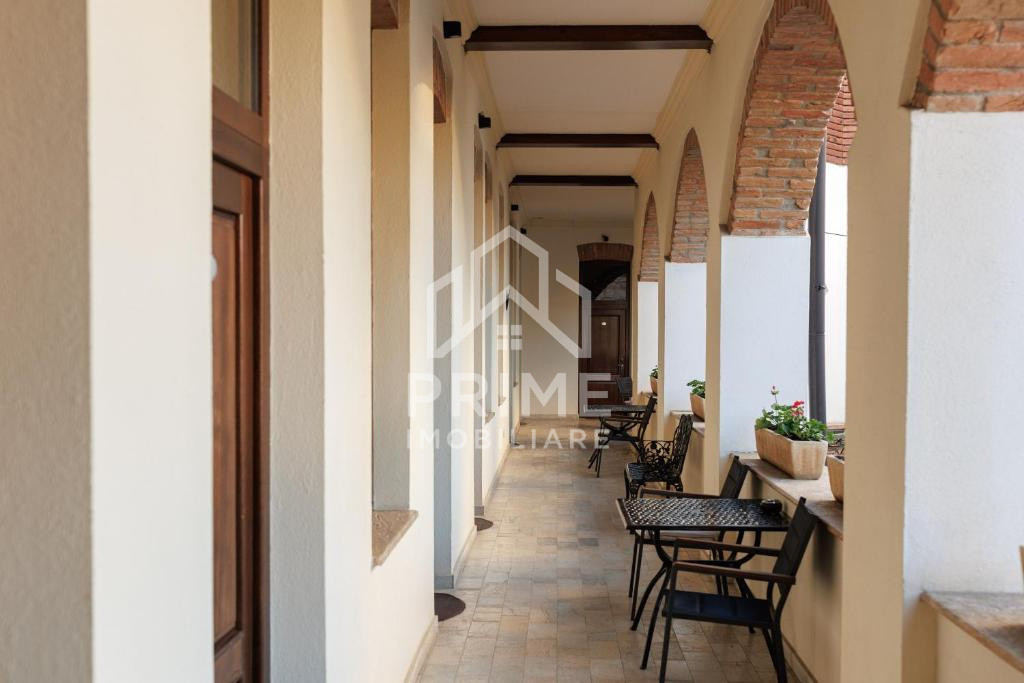 Hoteluri de vanzare Alba Iulia Central 14