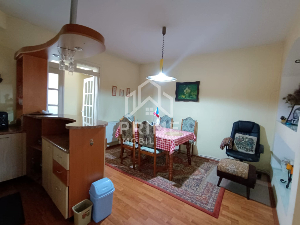 Case de vanzare Alba Iulia Central 9