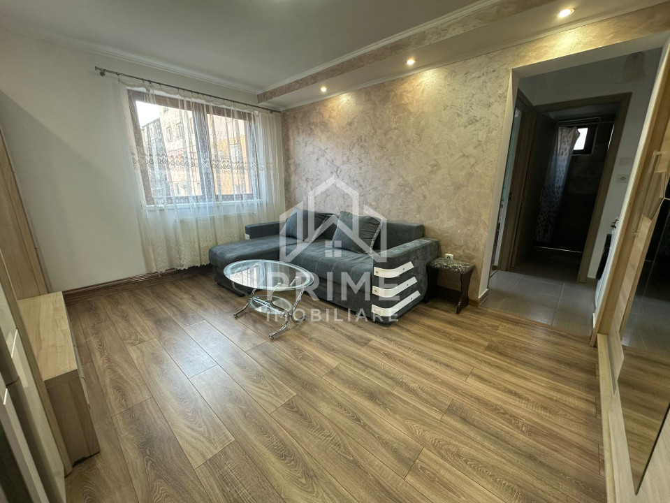 Apartamente de vanzare Cugir 3