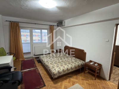 Apartament decomandat 3 camere/2 bai/ 63 mp/ zona Mercur Cetate