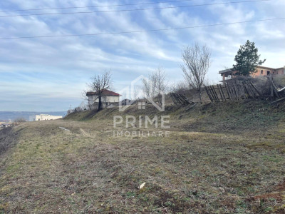 Teren 2200 mp parcelabil + fundatie | zona Schit | POT 40% | P+1+M