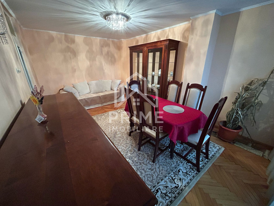 Apartamente de vanzare Cugir Central 1