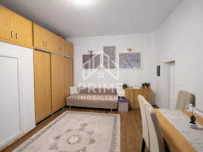 Apartament pretabil pentru spatiu comercial, 61 mp - CENTRU