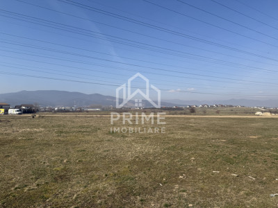 Teren intravilan 2748 mp | UTILITATI in zona | Neconstruibil