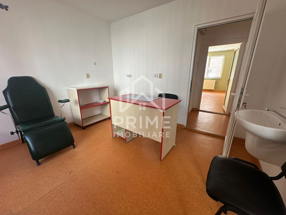 Spatii comerciale de inchiriat Cugir 4