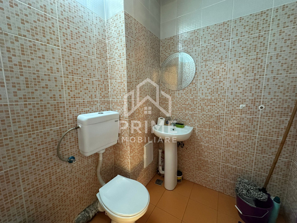 Spatii comerciale de inchiriat Cugir 6