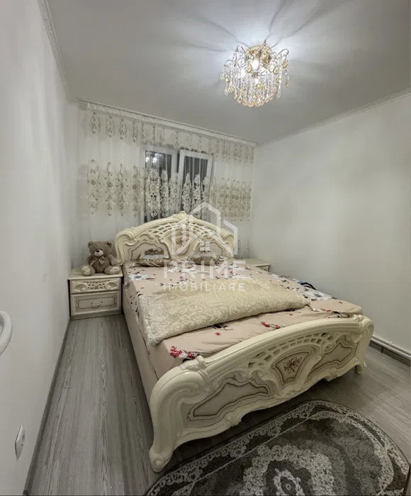 Apartamente de vanzare Cugir Central 3