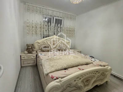 Apartamente de vanzare Cugir Central imagine mica 3