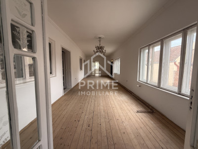 Case de vanzare Alba Iulia Central imagine mica 2